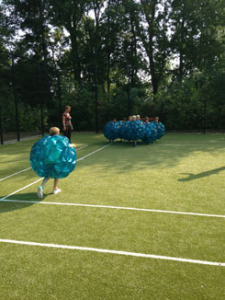 Bubble bowling